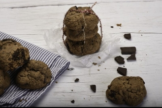 Cookies con chips de chocolate y nuez